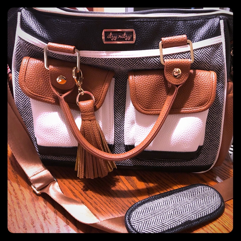 Like New Itzy Ritzy 3-in-1 diaper bag